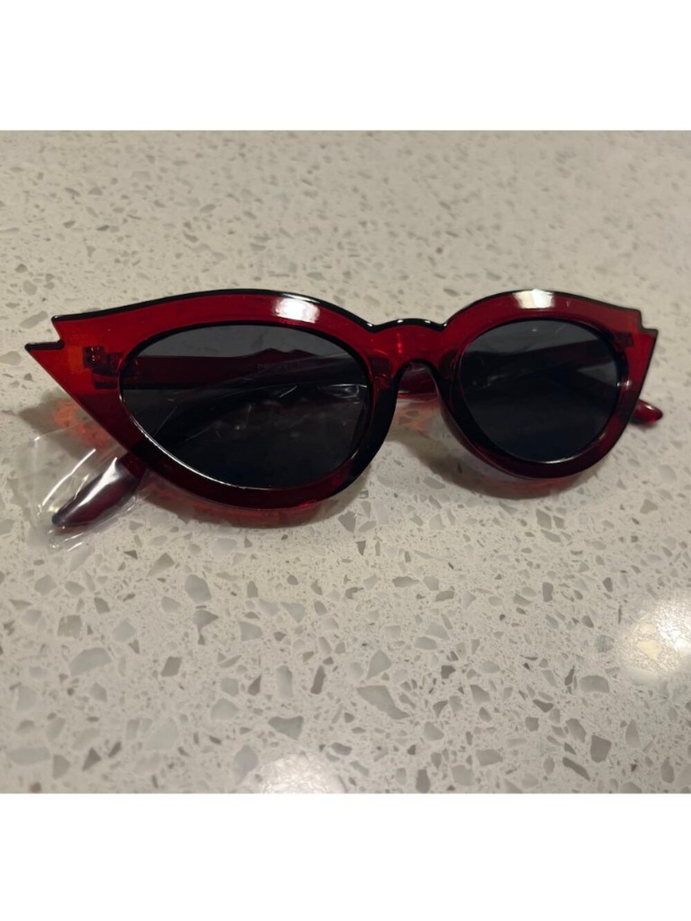 Cat Eye Sunglasses - Red